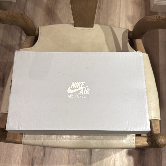 Nike AF1 M8.5 $40 obo - Picture 6 of 6